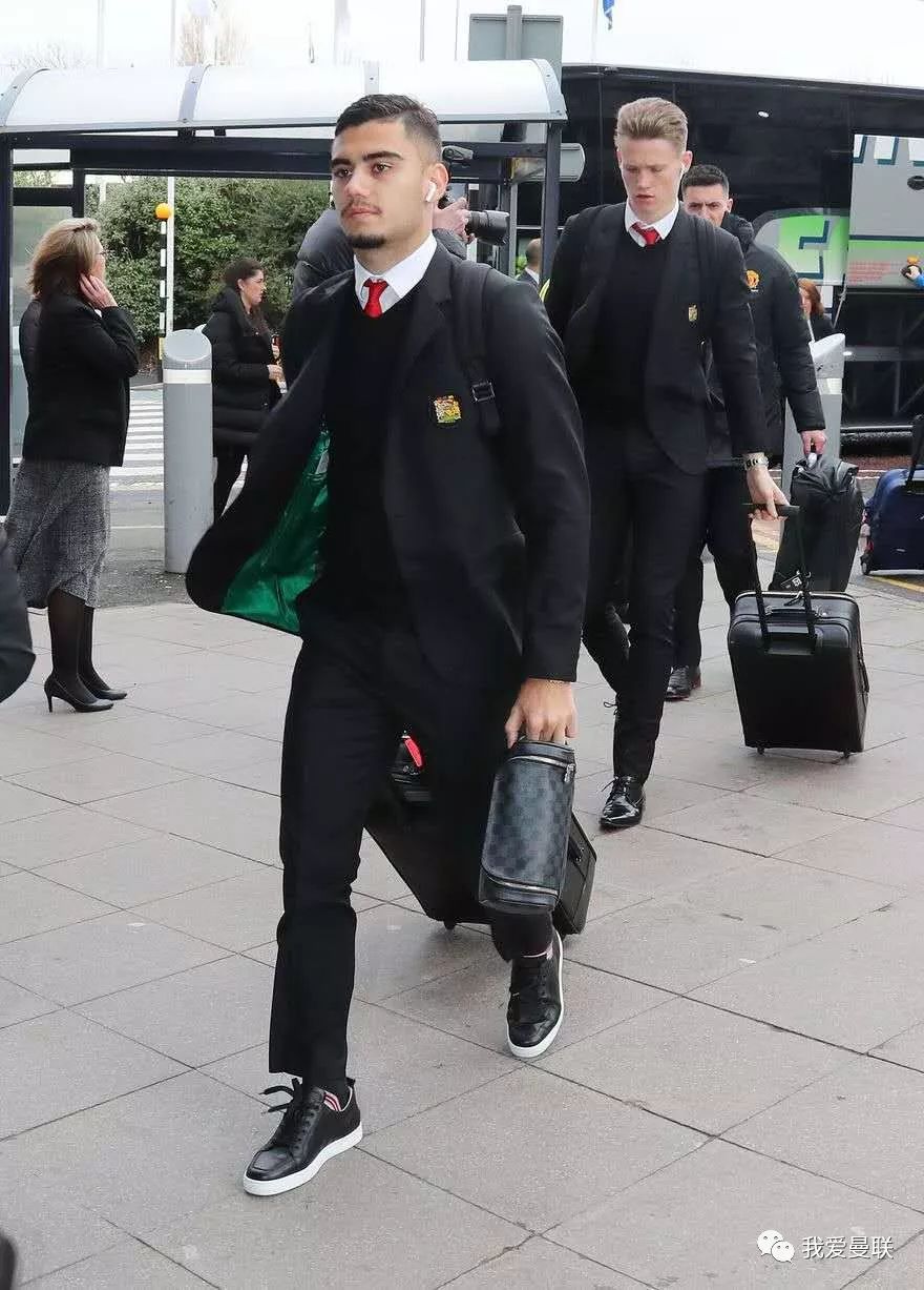 开云-转会期深圳男篮完成体检冲刺阶段克里夫兰骑士调整名单以备欧冠，今晚里昂调整名单以备NBA常规赛瞬间刷屏的简单介绍